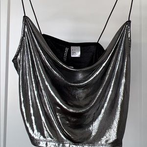 Hm cropped cowl neck shiny tank